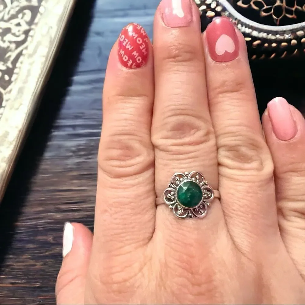 Genuine Emerald Filigree Sterling Silver Ring Size 8 Artisan Made